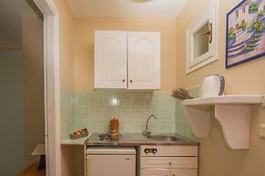 Iniohos Zante Hotel & Suites