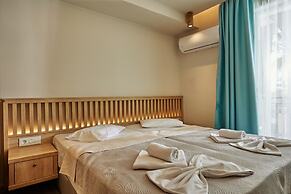 Iniohos Zante Hotel & Suites