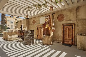 Iniohos Zante Hotel & Suites