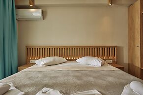 Iniohos Zante Hotel & Suites