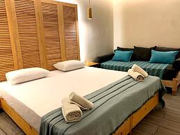 Iniohos Zante Hotel & Suites