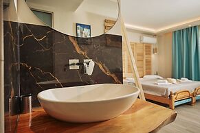 Iniohos Zante Hotel & Suites