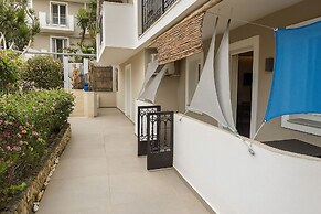 Iniohos Zante Hotel & Suites