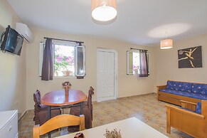 Iniohos Zante Hotel & Suites