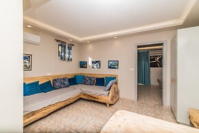 Iniohos Zante Hotel & Suites