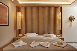 Iniohos Zante Hotel & Suites