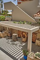 Iniohos Zante Hotel & Suites