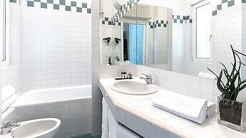 Victoria Palace Hotel