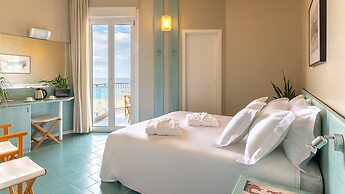 Victoria Palace Hotel