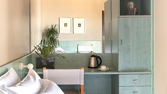 Victoria Palace Hotel