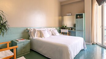 Victoria Palace Hotel