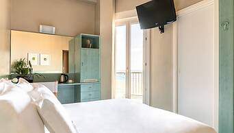 Victoria Palace Hotel