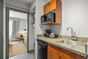 Sandman Hotels & Suites Calgary West