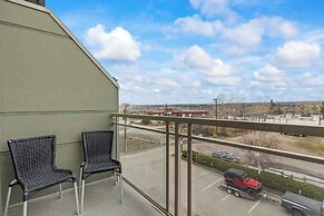 Sandman Hotels & Suites Calgary West