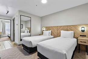 Sandman Hotels & Suites Calgary West