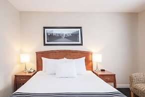 Sandman Hotels & Suites Calgary West