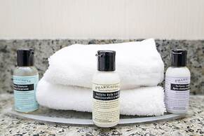 Sandman Hotels & Suites Calgary West