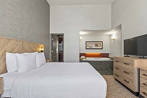 Sandman Hotels & Suites Calgary West