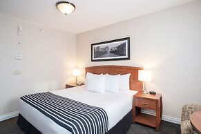Sandman Hotels & Suites Calgary West