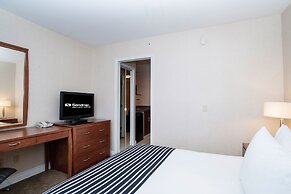 Sandman Hotels & Suites Calgary West
