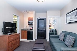 Sandman Hotels & Suites Calgary West