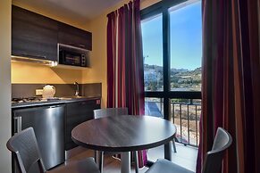 Luna Holiday Complex