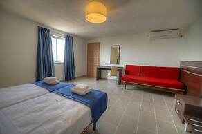 Luna Holiday Complex