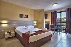 Luna Holiday Complex