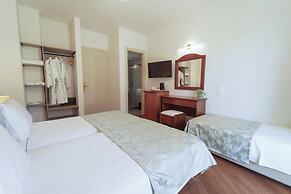 Diana Hotel