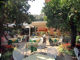 Hotel Girasole