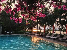 Saigon Domaine Luxury Residences