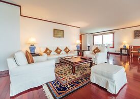 Saigon Domaine Luxury Residences