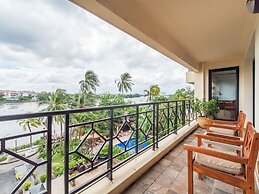 Saigon Domaine Luxury Residences