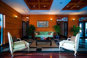 Saigon Domaine Luxury Residences