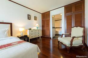 Saigon Domaine Luxury Residences