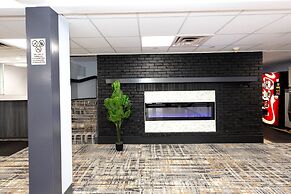 Coratel Inn & Suites by Jasper Mankato