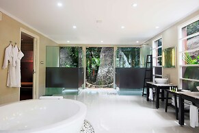 Hilton Seychelles Labriz Resort & Spa