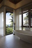 Hilton Seychelles Labriz Resort & Spa