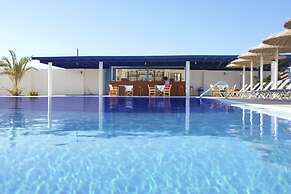 Hotel Blue Bay Villas