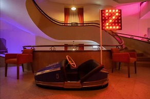 Pão de Açúcar – Vintage Bumper Car Hotel