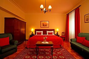 Pão de Açúcar – Vintage Bumper Car Hotel