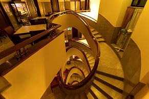 Pão de Açúcar – Vintage Bumper Car Hotel