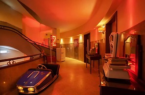 Pão de Açúcar – Vintage Bumper Car Hotel