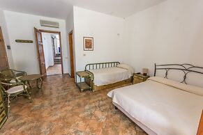 Baia Portinenti Hotel Residence