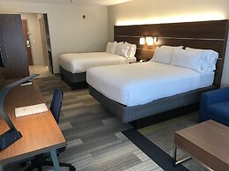 Holiday Inn Express Hotel & Suites Rochester - Victor by IHG