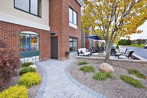 Holiday Inn Express Hotel & Suites Rochester - Victor by IHG