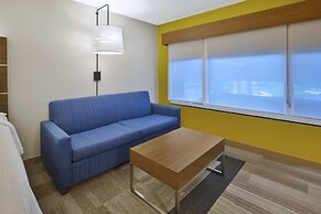 Holiday Inn Express Hotel & Suites Rochester - Victor by IHG