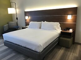 Holiday Inn Express Hotel & Suites Rochester - Victor by IHG