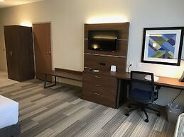 Holiday Inn Express Hotel & Suites Rochester - Victor by IHG