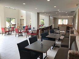 Holiday Inn Express Hotel & Suites Rochester - Victor by IHG